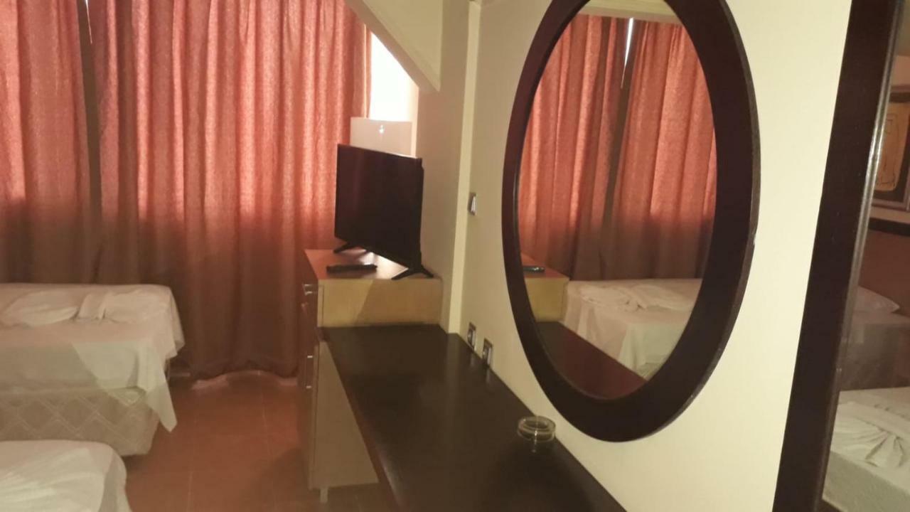 Hotel Santur 库萨达斯 外观 照片